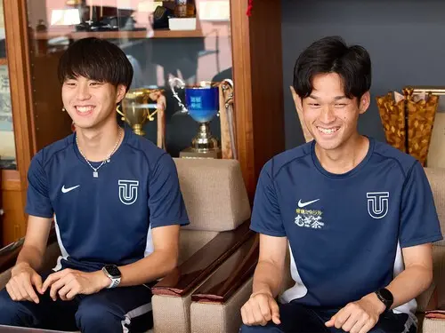 梅崎（右）と石田は互いのよさを認め合っている