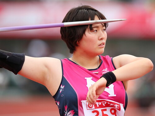 北口榛花は、指導者不在の大学２〜３年は苦しみながら技術の探究に努めた　photo by YUTAKA/AFLO