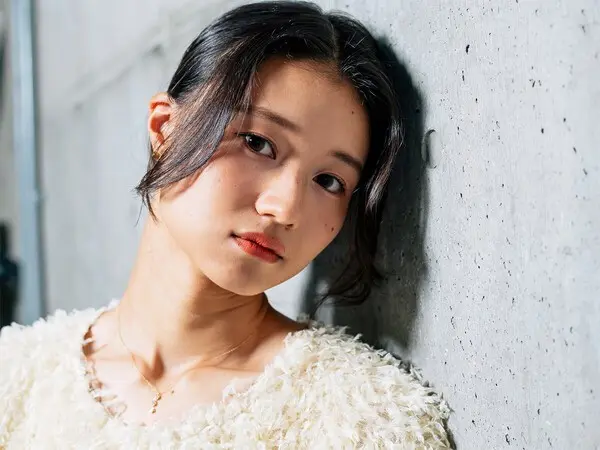 スタジオ撮影ではトラックとは違う表情を見せた　photo by Sano Miki