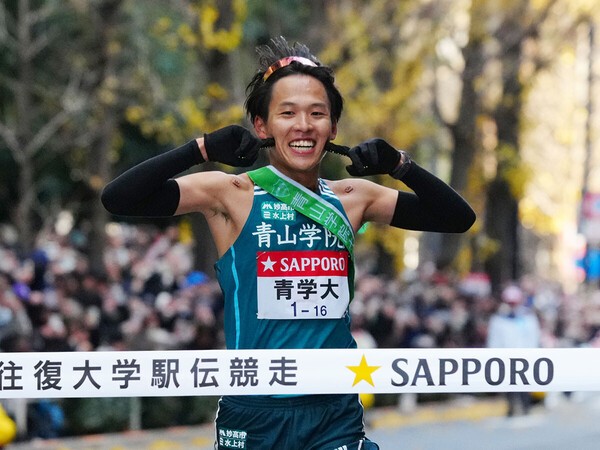 青学大の連覇で幕を閉じた今年の箱根駅伝　photo by スポニチ/アフロ