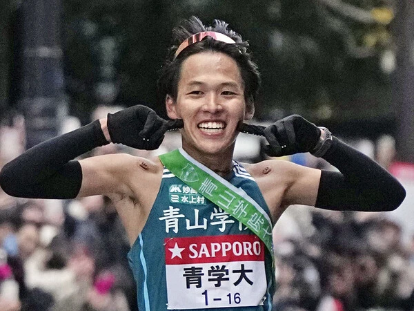 前回大会で２連覇を達成した青山学院大学photo by Kyodo News