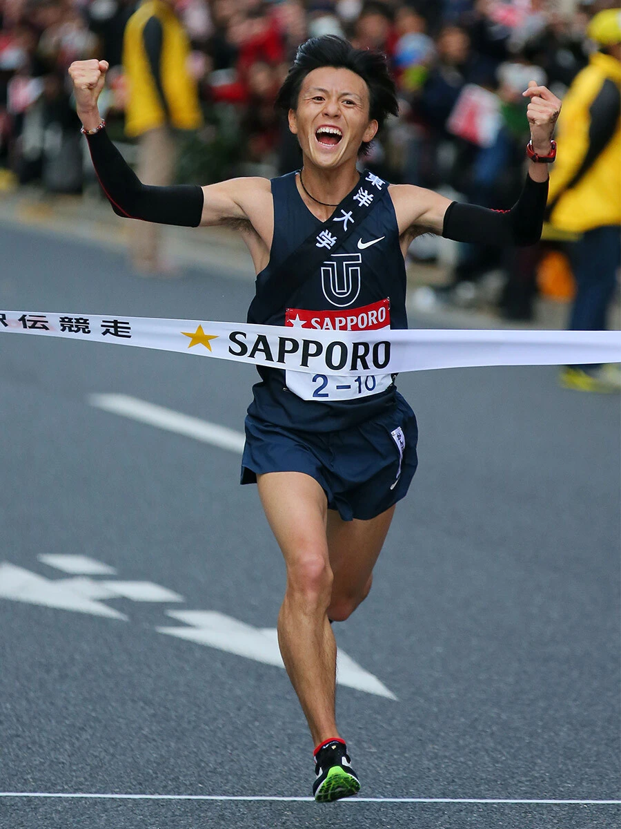 ４年時には10区区間賞で総合優勝のゴールテープを切った東洋大・大津顕杜 photo by アフロスポーツ