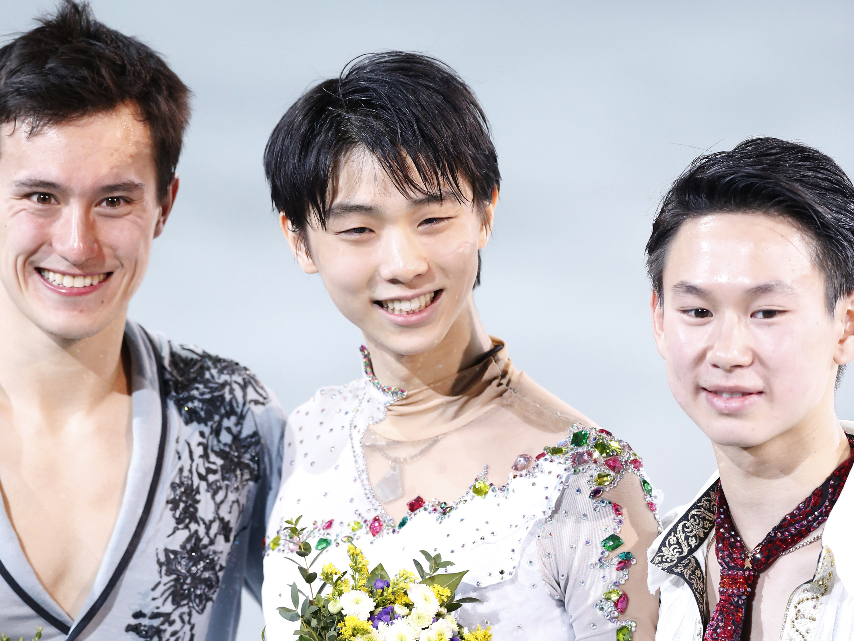 Yuzuru Hanyu goes to the next stage as a gold medalist after 2014.