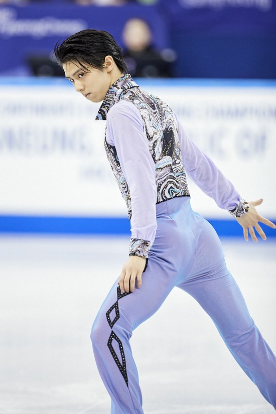 Yuzuru Hanyu at the Four Continents Figure Skating Championships in 2017.