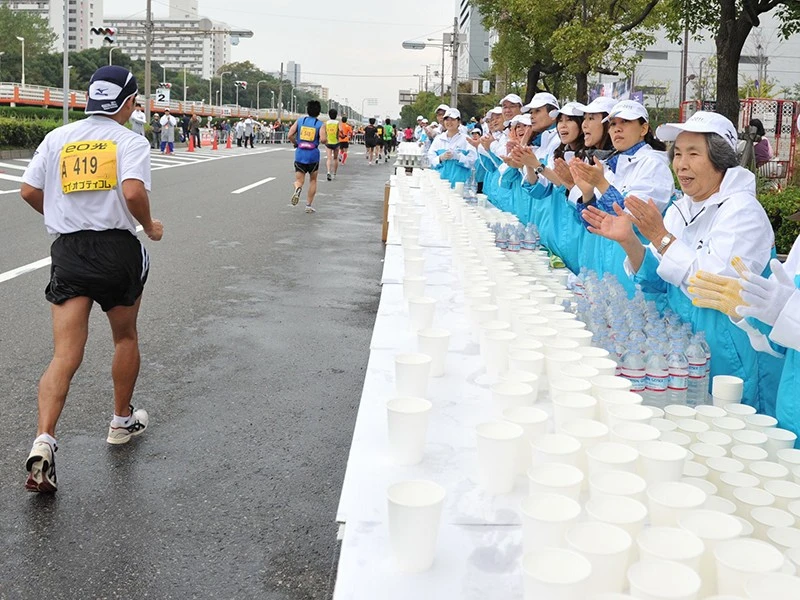 空前のスポーツボランティアブーム。企業も休暇制度導入など積極サポート