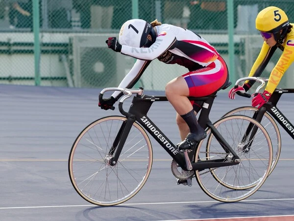 優勝を決めた瞬間、左手を握りしめてガッツポーズ　photo by Takahashi Manabu