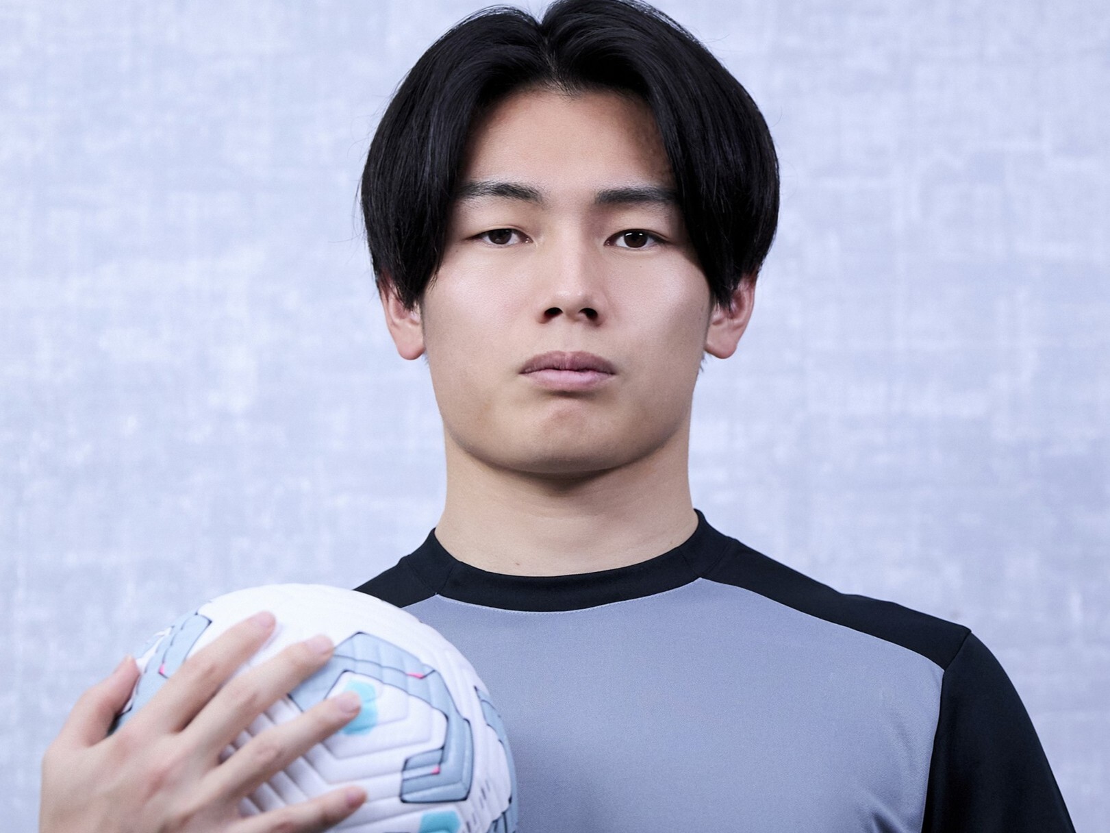  「実はサッカーが好きじゃなかった」と上田綺世　気持ちが変わったきっかけや仲間との思い出、両親の存在も語る