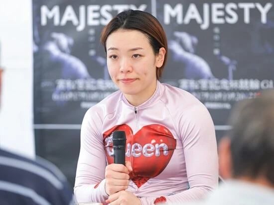 優勝記者会見では強すぎるがゆえの苦悩も語った佐藤　photo by Photoraid