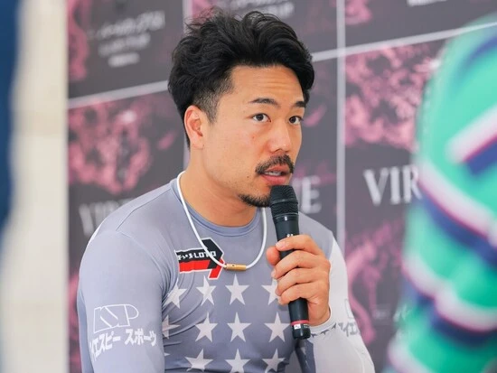 会見では終始、反省と危機感を口にした　photo by Photoraid