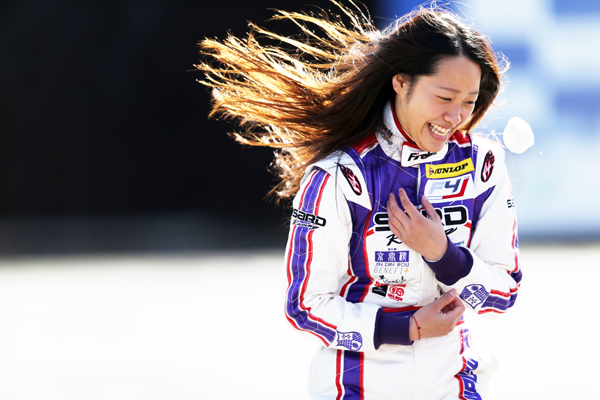 2016年シーズンから本格的にFIA-F4選手権に参戦する小山美姫記事を読む＞18歳女子レーサー、小山美姫。今はF4も「夢はやっぱりF1です」photo by Sakurai Atsuo(BOOZY.CO)