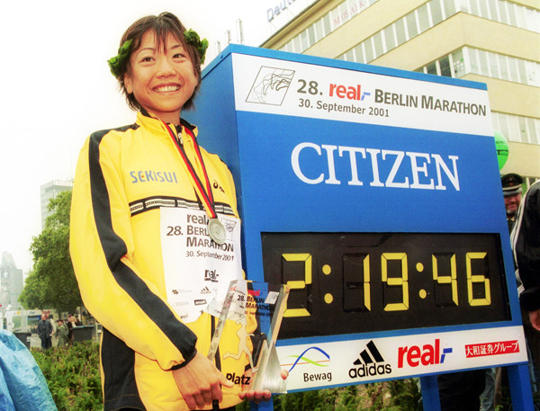 15年前、日本女子マラソンは世界の頂点に立っていた記事を読む＞高橋尚子の世界最高記録から15年。なぜ日本マラソンは弱くなったか？photo by AFLO