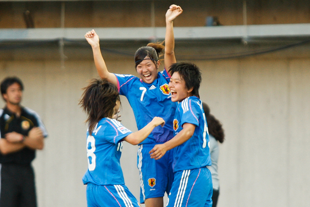 永里亜紗乃にとってU-20ワールドカップで決めたゴールは特別だったという記事を読む＞元なでしこ・永里亜紗乃が語る「引退した今だから伝えられること」photo by Hayakusa Noriko