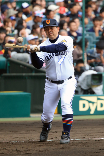 就任わずか２年で甲子園準優勝を果たした高松商・長尾監督記事を読む＞やんちゃ軍団をやる気にさせた高松商・長尾監督の対話術photo by Okazawa Katsuro