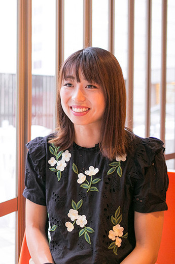 笑顔でシーズンを振り返る市川華菜photo by Igarashi Kazuhiro記事を読む＞遅咲きの美女スプリンター市川華菜に「速くなった秘密」を聞いてみた