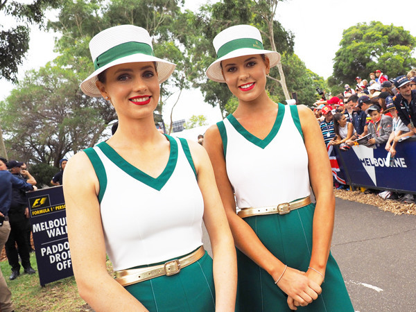 第１戦・オーストラリアGP（アルバート・パーク・サーキット）photo by Yoneya Mineoki記事を読む＞さらば、F1グリッドガール。全20戦を彩った美女たちを一挙公開！