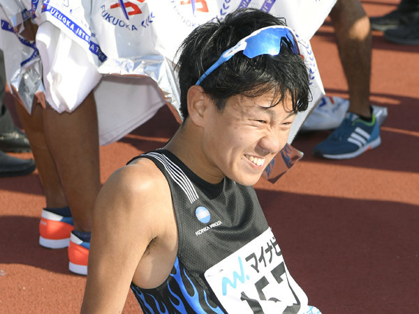 自身初マラソンとなった昨年の福岡国際は13位に終わった神野大地photo by Kyodo News記事を読む＞福岡で昨年の雪辱を期す神野大地。「結果を出せば飛躍的に成長できる」