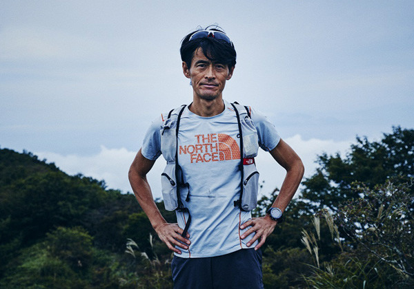 昨年11月、来年2019年のUTMB挑戦を表明したプロトレイルランナー、鏑木毅記事を読む＞50歳のトレイルランナーが難関レースへ。松田丈志がその真意を問う