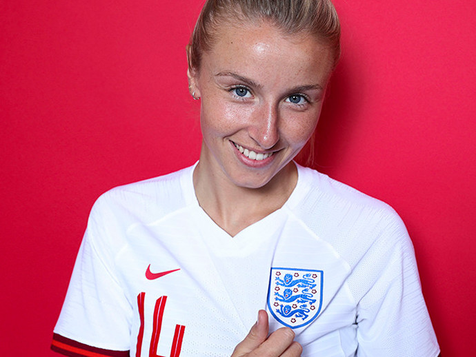 リア・ウィリアムソン（22歳）Leah WILLIAMSON（イングランド）アーセナルLOVE、イングランドLOVEphoto by Getty Images記事を読む＞女子Ｗ杯で笑顔がはじける。輝きを放つ注目のヤングプレーヤーたち