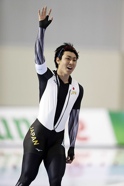 世界記録とはならなったが、今シーズン好調を維持した新濱立也photo by Fujita Takao記事を読む＞日本男子スピードスケートの進化に、新濱立也の「鈍感力」が必要だ