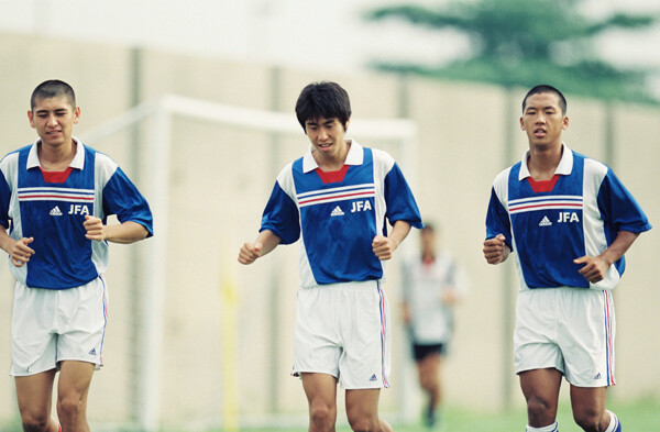 「黄金世代」について語る辻本茂輝photo by Setsuda Hiroyuki記事を読む＞なぜ黄金世代のサッカーは「一度味わうと、ほんまにヤバイ」のか？