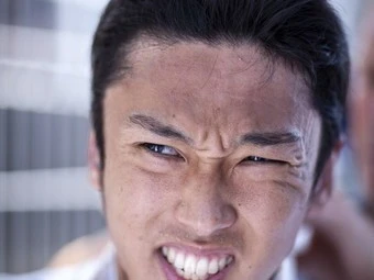 中嶋一貴 なかじま・かずき 1985年1月11日生まれ。愛知県出身。父は日本初のF1ドライバー、中嶋悟。トヨタの育成ドライバーとして2006年からヨーロッパで戦い、07年の最終戦にウイリアムズからF1デビュー。翌年からレギュラードライバーとなり2シーズン戦ったが、ポイント獲得はならなかった。国内復帰後はスーパーフォーミュラで2度のタイトル獲得。ル・マン24時間レースでは18年から3連勝を達成中。熱田 護●撮影 photo by Atsuta Mamoru