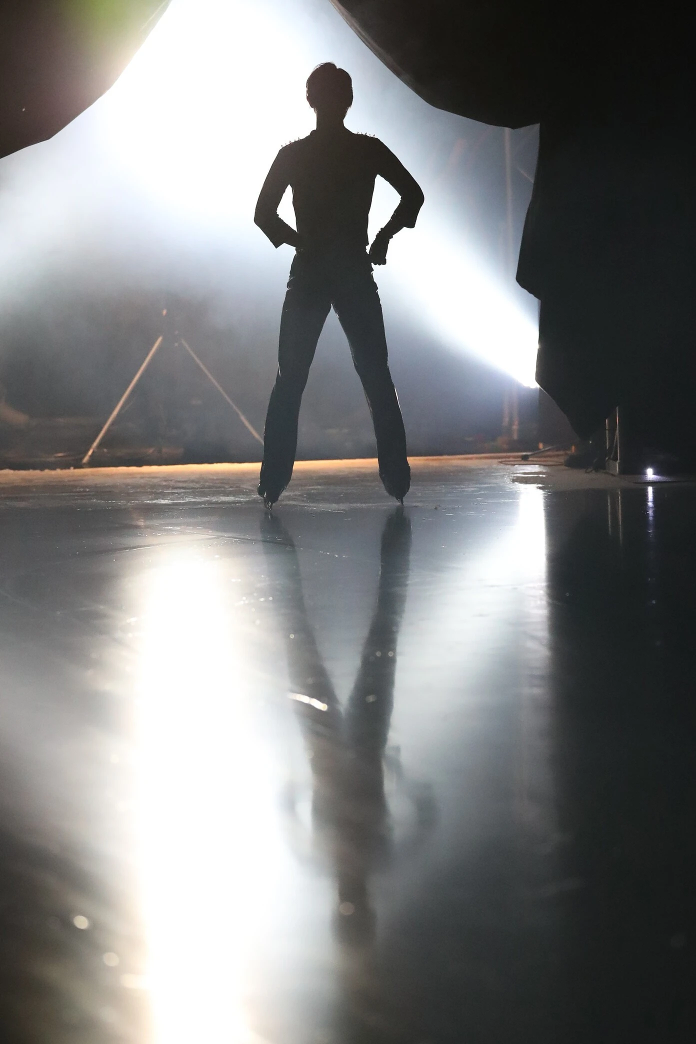 「スターズ・オン・アイス」八戸公演に出演した羽生結弦photo by Sakamoto Kiyoshi「羽生結弦2021-2022フィギュアスケートシーズンカレンダー」【予約受付中】卓上版はこちら>>壁掛け版はこちら>>