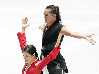 NHK杯アイスダンスで日本勢最高の6位になった村元哉中・髙橋大輔組photo by Noto Sunao(a presto)