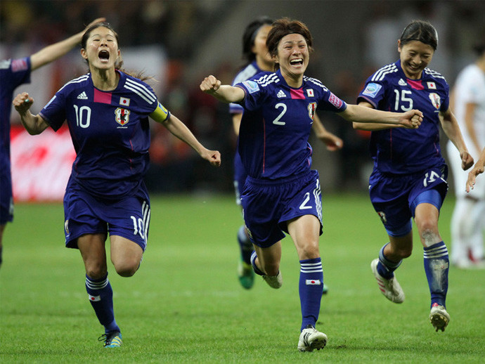 2011年にＷ杯で優勝すると、日本に女子サッカーブームがまき起こったphoto by AP／AFLO記事を読む＞100年前、リバプールに５万人の観客を集めた女子サッカーの数奇な歴史