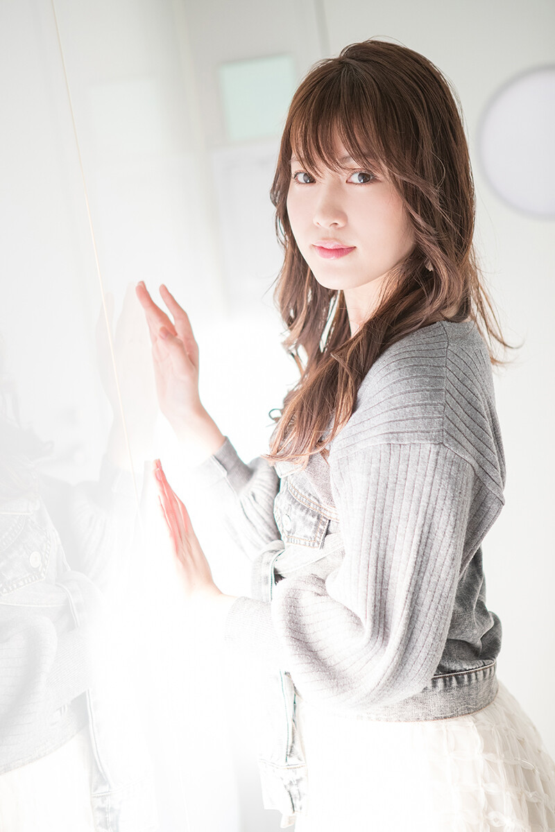 AKB48・岡部麟さんが初めて語った『呪術廻戦』愛　photo by Murakami Shogo記事を読む＞＞＞＞