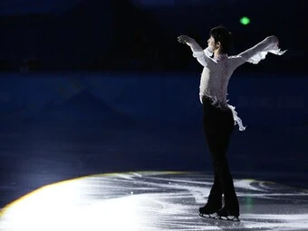 予約限定生産「羽生結弦2022-2023フィギュアスケートシーズンカレンダー」7/15まで予約受付中!壁掛け版>> 卓上版>>