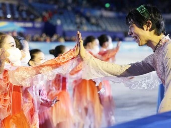 羽生結弦・北京五輪エキシビションフォトギャラリー(15枚)