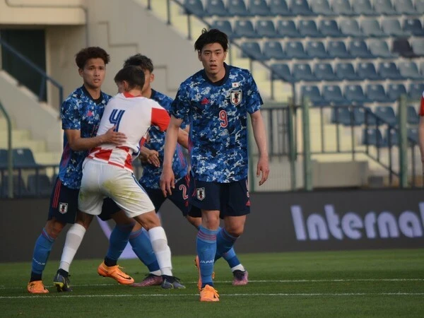 「ピピ」中井卓大、4年ぶりの日本代表。レアルでの3年間で「プレーは変わった」 | web Sportiva (スポルティーバ)