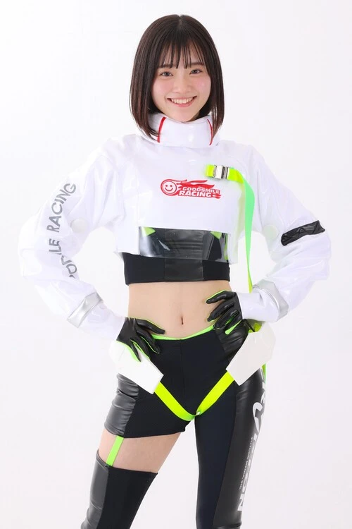 涼雅さんphoto by Orihara Hiroyuki