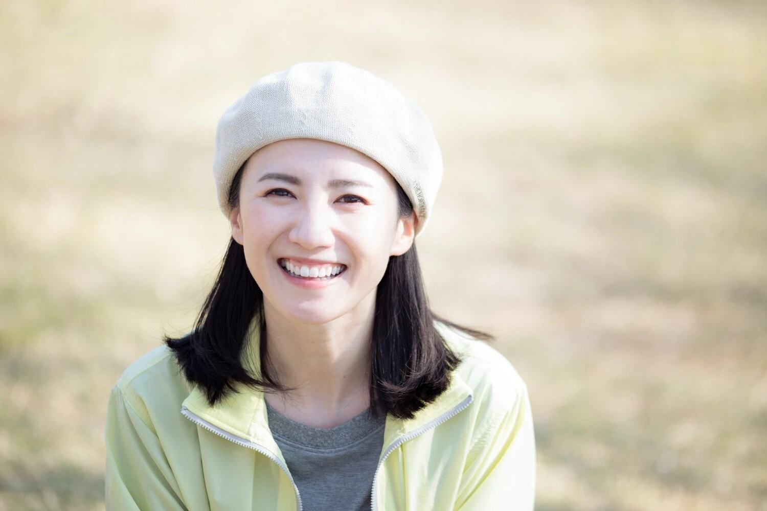 登山YouTuber山下舞弓の春のハイキング&おすすめ山小屋フォト集(34枚)