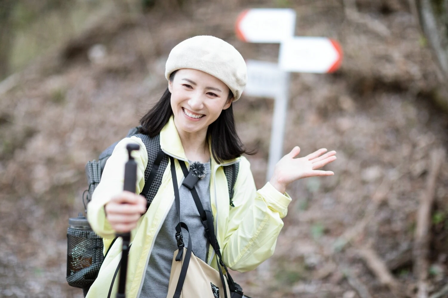 登山YouTuber山下舞弓の春のハイキング&おすすめ山小屋フォト集(34枚)