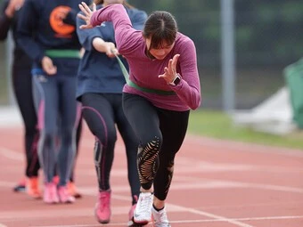 青山華依(甲南大)インタビュー&練習風景カット(17枚)