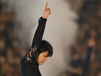 予約限定生産「羽生結弦2022-2023フィギュアスケートシーズンカレンダー」7/15まで予約受付中!壁掛け版>> 卓上版>>