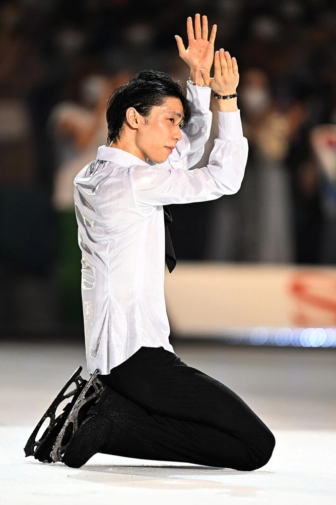 予約限定生産「羽生結弦2022-2023フィギュアスケートシーズンカレンダー」7/15まで予約受付中!壁掛け版>> 卓上版>>