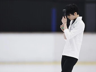 羽生結弦・プロ転向後初の公開練習&インタビューフォトギャラリー(32枚)