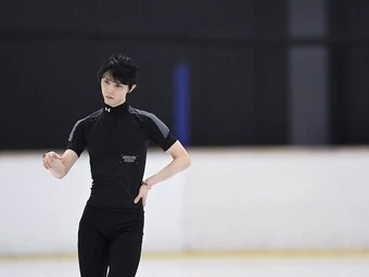 羽生結弦・プロ転向後初の公開練習&インタビューフォトギャラリー(32枚)