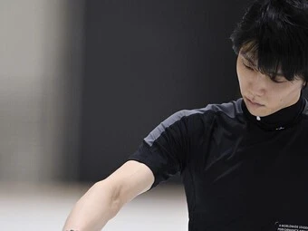 羽生結弦・プロ転向後初の公開練習&インタビューフォトギャラリー(32枚)