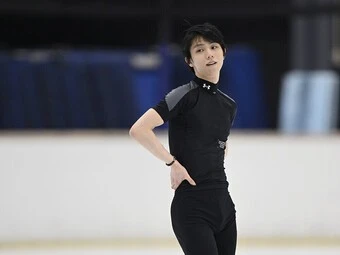 羽生結弦・プロ転向後初の公開練習&インタビューフォトギャラリー(32枚)
