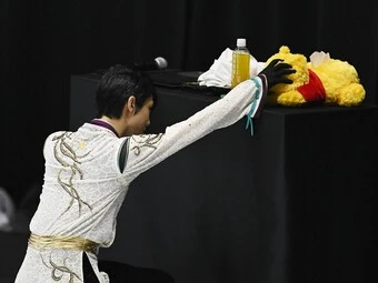 羽生結弦・単独アイスショー「プロローグ」横浜・八戸公演フォトギャラリー(31枚)