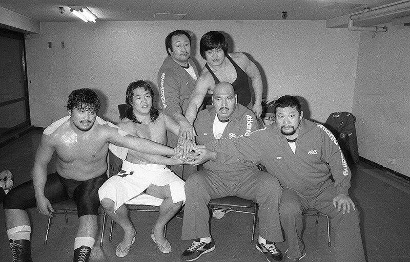 連載５：1986年３月13日の長州力vs２代目タイガーマスク　対抗戦のジャパンプロレスの６人　photo by 山内猛