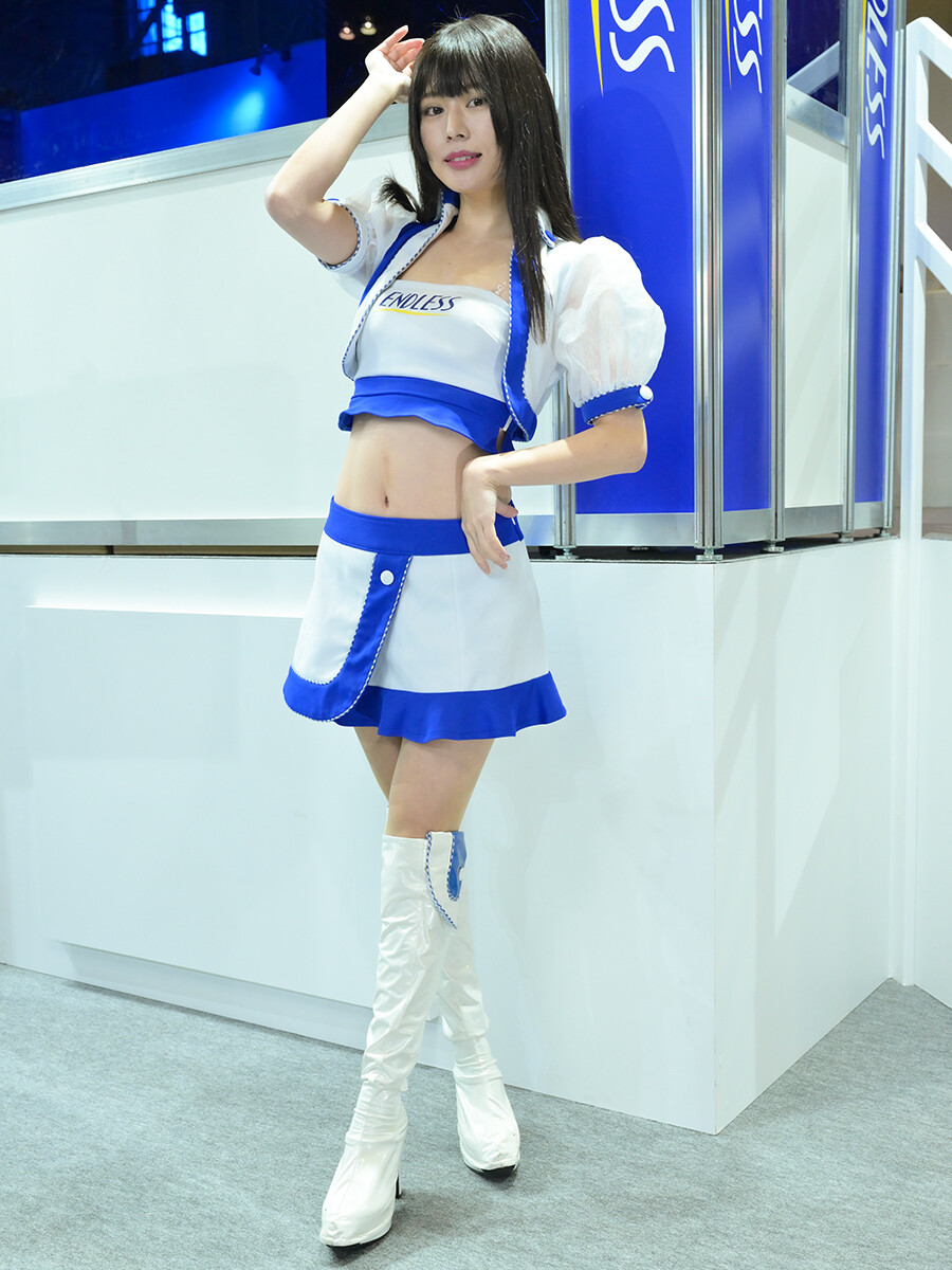 藍原るかさん（ENDLESS）photo by Yazawa Takanori記事を読む＞東京オートサロン2022を彩るコンパニオンたち（３）。幕張メッセでファンの心がひとつになった