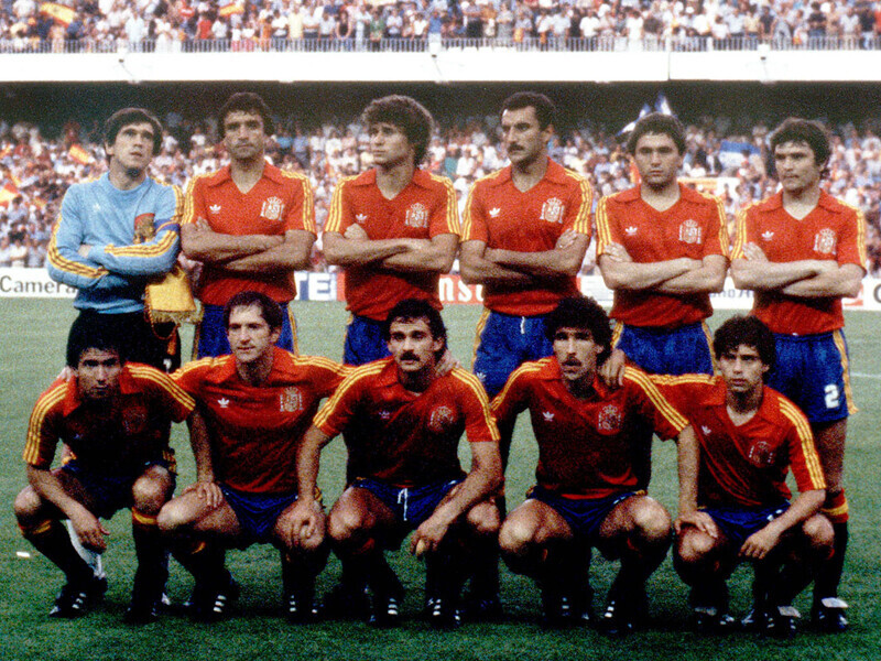 1982年、自国開催Ｗ杯のスペイン代表。西ドイツ、イングランドと戦った２次リーグで敗退したスペイン代表は欧州の強豪ではなかった。弱いうえにつまらなかった暗黒時代＞＞　　photo by AFLO