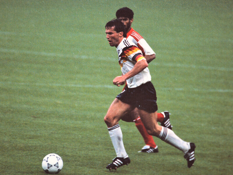 ゲルマン魂を体現したようなドイツ代表ローター・マテウス（1990年イタリアＷ杯）ドイツ代表はなぜ強いのか。プラティニのフランスもお手上げだった全盛時代＞＞　　photo by Akagi Shinji