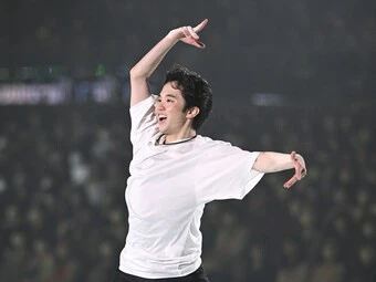 幕張公演フォトギャラリーを見る>>