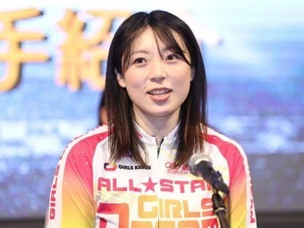 児玉碧衣 photo by Takahashi Manabu 記事>>