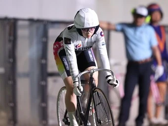 児玉碧衣 photo by Takahashi Manabu 記事>>